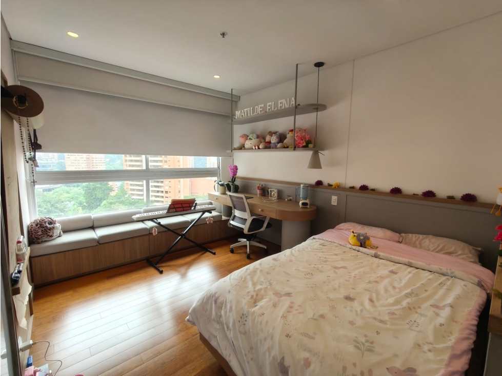 Apartamento en venta en El Tesoro, Medellín · foto 23 de 24
