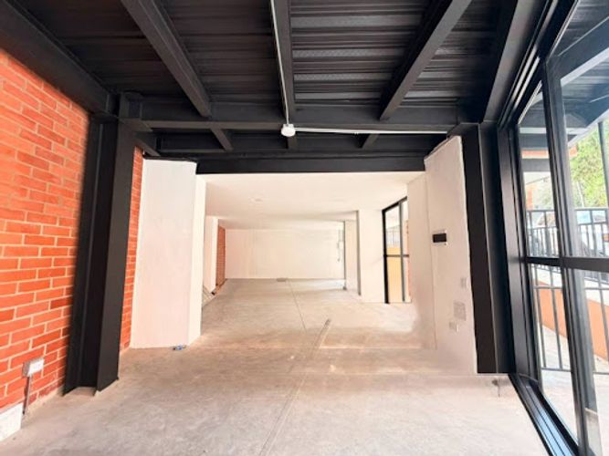 Local en arriendo en La Cuenca, Sabaneta, 98 m² · foto 3 de 9