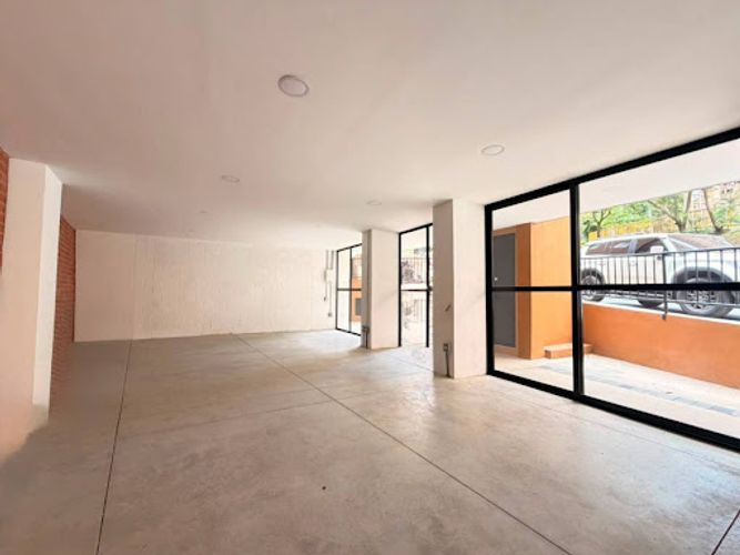 Local en arriendo en La Cuenca, Sabaneta, 98 m² · foto 4 de 9