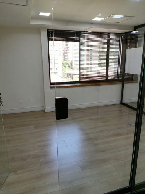 Oficina en venta en El Poblado, Medellín, 142 m² · foto 8 de 10