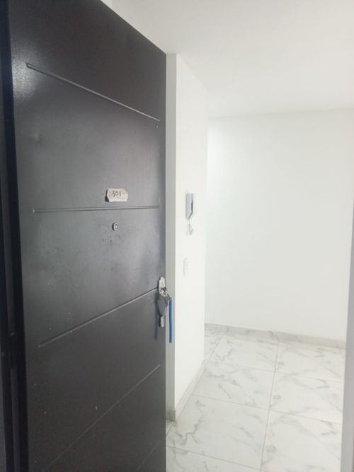 Apartamento de 3 alcobas en venta en Quiroga, Bogotá, 64 m² · foto 2 de 24