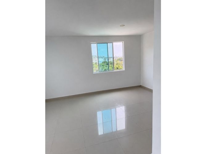 Apartamento en venta en Crespo, Cartagena · foto 4 de 21