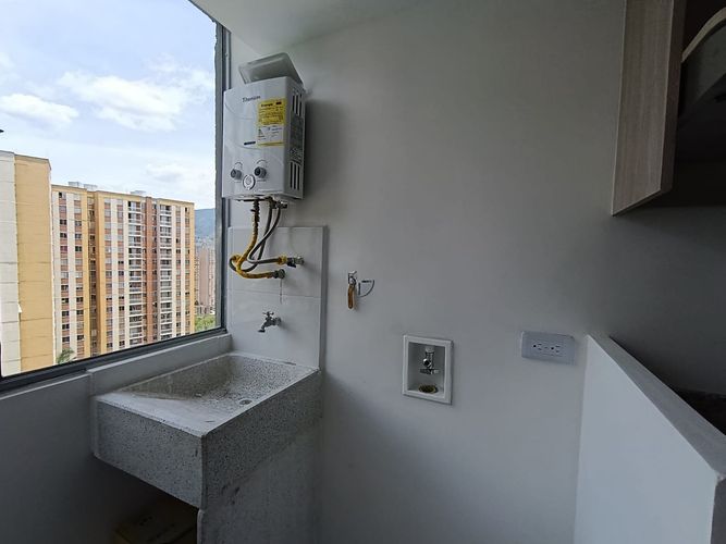 Apartamento de 3 alcobas en arriendo en Señorial, Envigado, 70 m² · foto 15 de 18