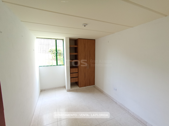 Apartamento de 3 alcobas en venta en La Florida, Tunja, 67 m² · foto 3 de 12