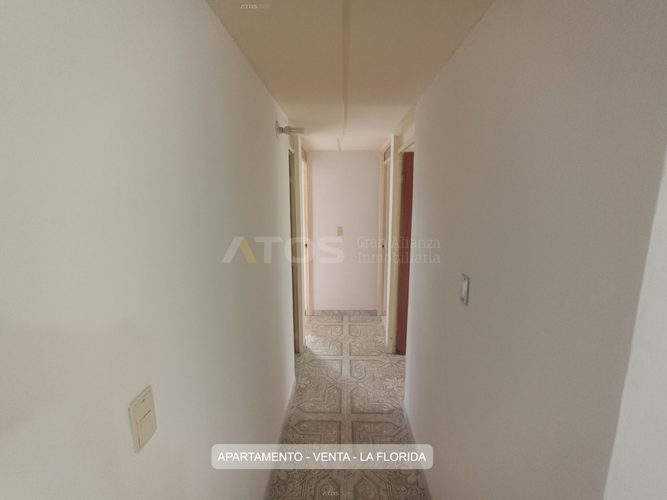 Apartamento de 3 alcobas en venta en La Florida, Tunja, 67 m² · foto 7 de 12
