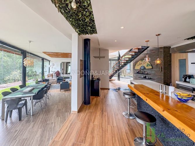 Casa de 4 alcobas en venta en San Lucas, Medellín · foto 20 de 20