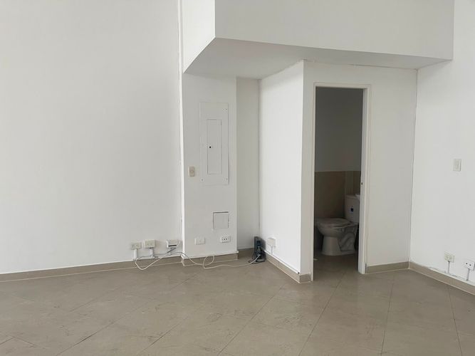 Local en venta en Colombia, Medellín, 50 m² · foto 7 de 9