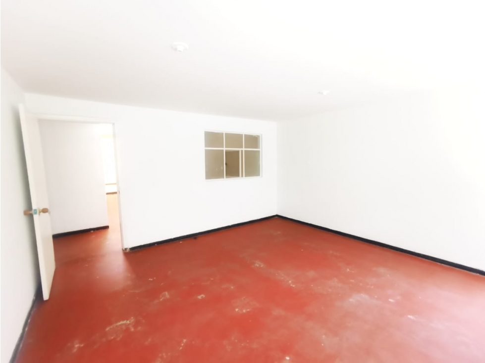 Casa en venta en Fontibon, Bogotá · foto 2 de 21