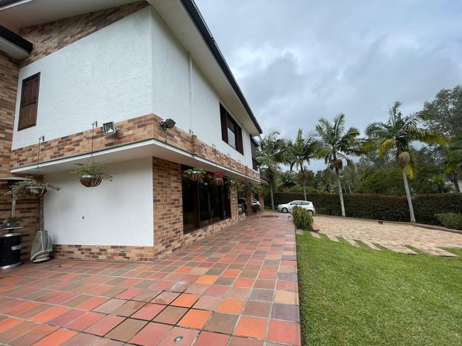 Casa de 5 alcobas en venta en Llano Grande, Rionegro · foto 21 de 24