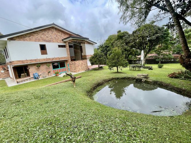 Casa de 5 alcobas en venta en Llano Grande, Rionegro · foto 24 de 24