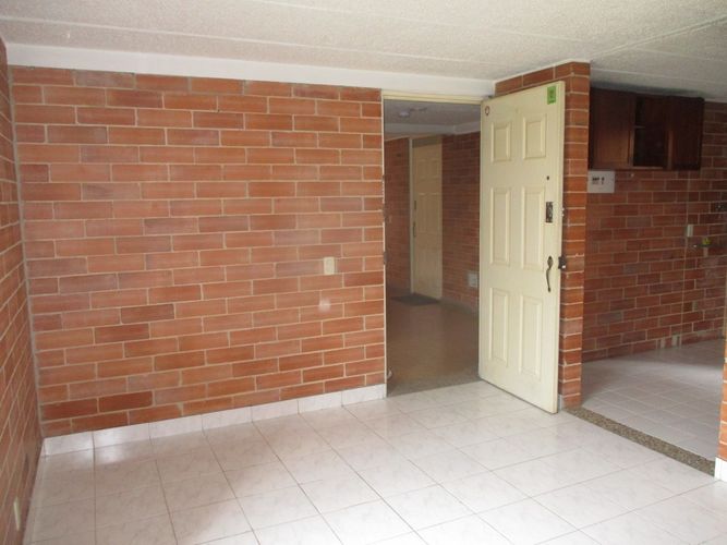 Apartamento en venta en Ub. Ciudadela Colsubsidio, Bogotá · foto 3 de 11
