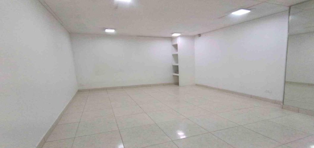 Local en arriendo en El Centro, Manizales, 25 m² · foto 4 de 24