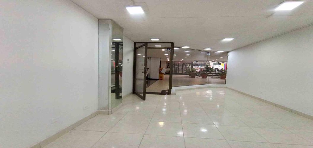Local en arriendo en El Centro, Manizales, 25 m² · foto 13 de 24