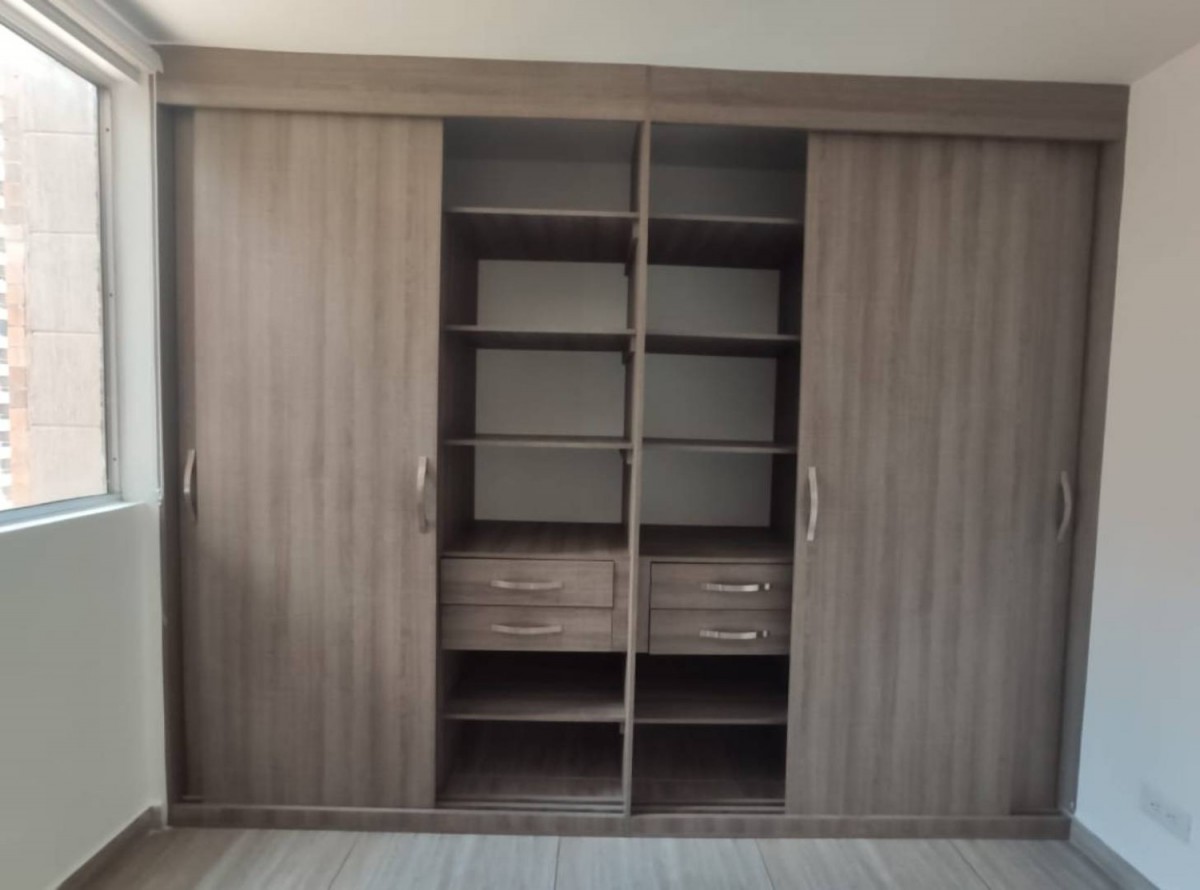 Apartamento en arriendo en San German, Medellín · foto 8 de 14