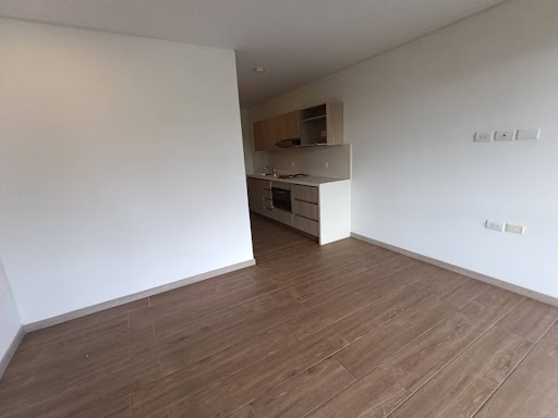 1BR Apartment in Loma del Escobero (55 m²) - 3
