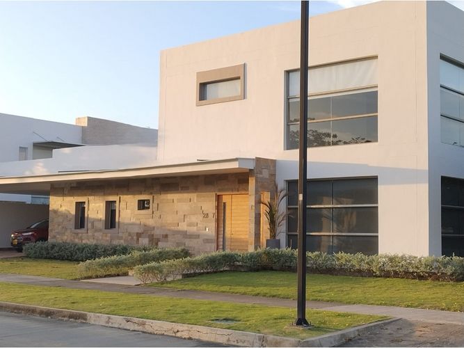 Casa de 5 alcobas en venta en Cartagena De Indias, Cartagena, 600 m² · foto 2 de 23