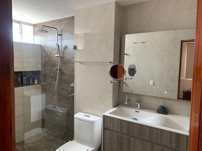 Apartamento de 4 alcobas en venta en La Carolina, Bogotá, 162 m² · foto 17 de 19