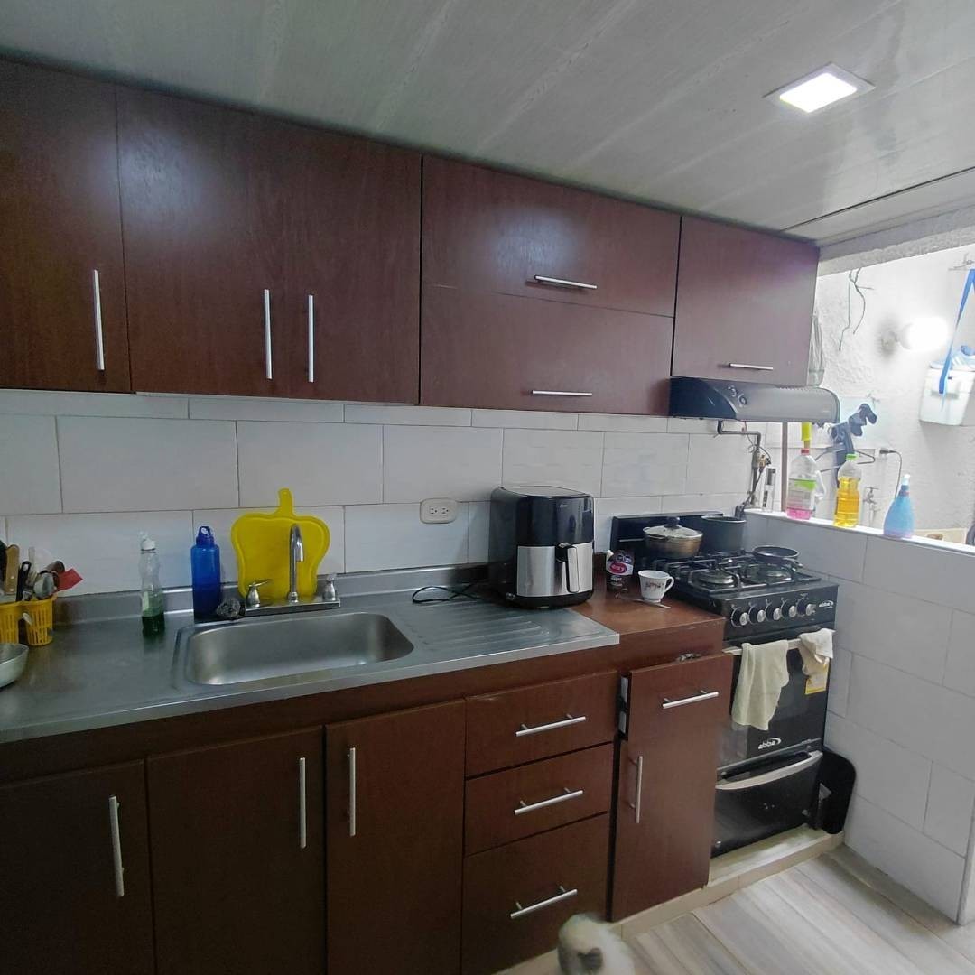 Casa en venta en Las Lomas, Bogotá · foto 12 de 24