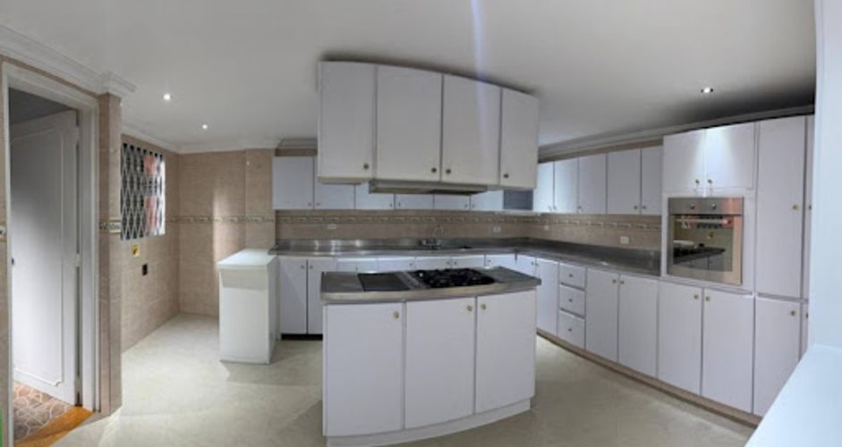 Apartamento en venta en Laureles, Medellín · foto 3 de 24