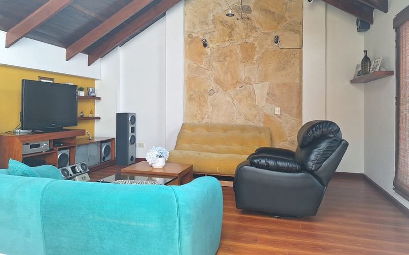 Casa de 3 alcobas en venta en Cr Los Nogales, Chía, 192 m² · foto 16 de 21