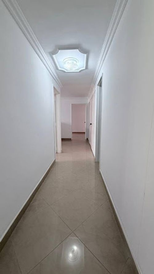 Apartamento en venta en Laureles, Medellín · foto 13 de 24