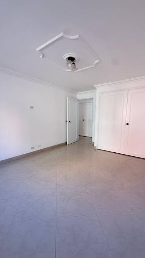 Apartamento en venta en Laureles, Medellín · foto 17 de 24
