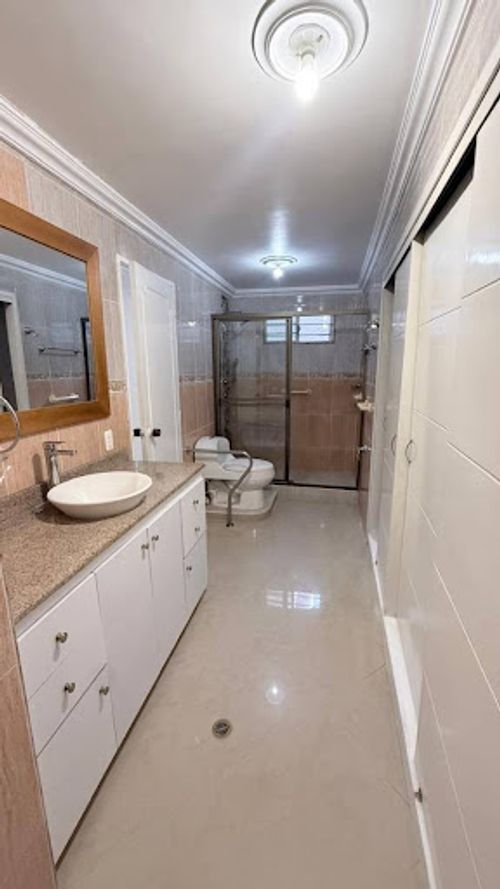 Apartamento en venta en Laureles, Medellín · foto 23 de 24