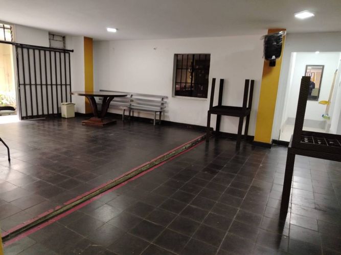 Bodega en arriendo en La Candelaria, Medellín, 250 m² · foto 7 de 15