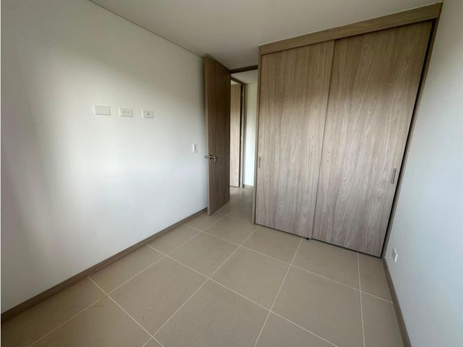 Apartamento de 2 alcobas en venta en Rodeo Alto, Medellín, 54 m² · foto 6 de 13
