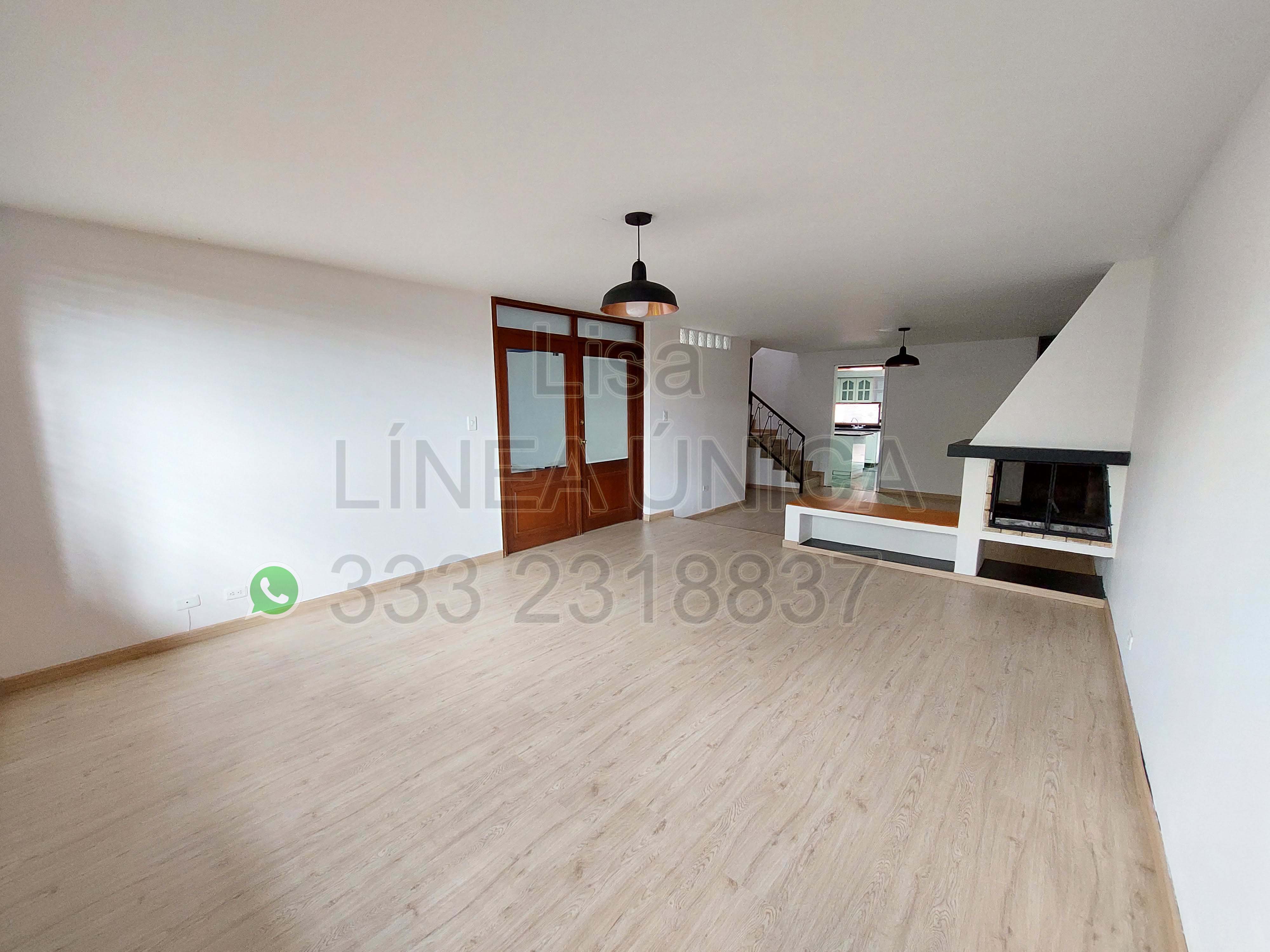 Casa en venta en Santa Ana, Bogotá · foto 2 de 20