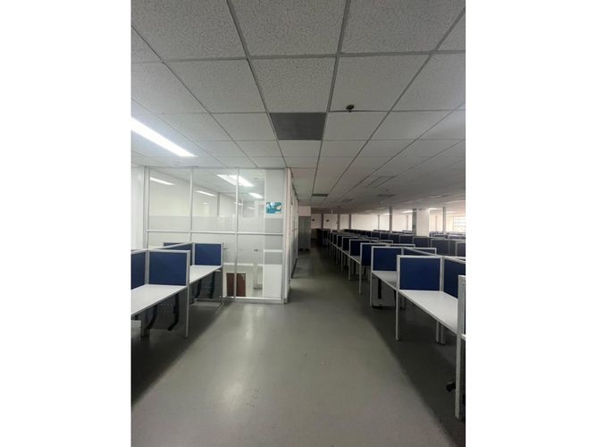 Oficina en arriendo en Zona Franca, Zipaquirá, 2700 m² · foto 7 de 9