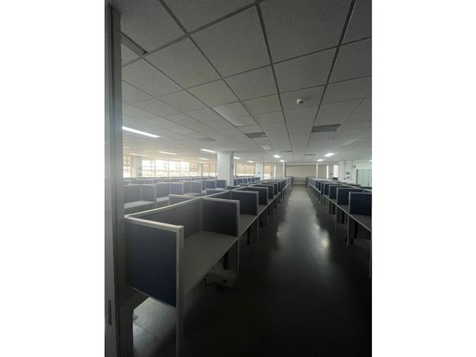 Oficina en arriendo en Zona Franca, Zipaquirá, 2700 m² · foto 9 de 9