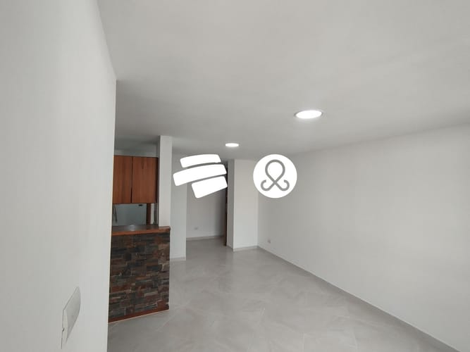 Apartamento de 2 alcobas en venta en Las Lomitas, Sabaneta, 72 m² · foto 2 de 21