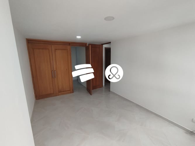 Apartamento de 2 alcobas en venta en Las Lomitas, Sabaneta, 72 m² · foto 18 de 21