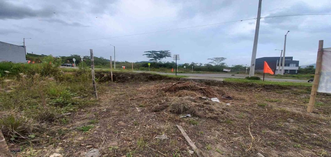 Lote en venta en La Esmeralda, Dosquebradas · foto 5 de 11
