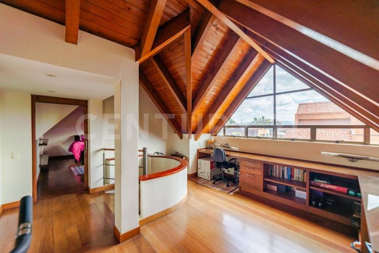 Casa de 4 alcobas en venta en San Pedro, Chía, 295 m² · foto 14 de 23