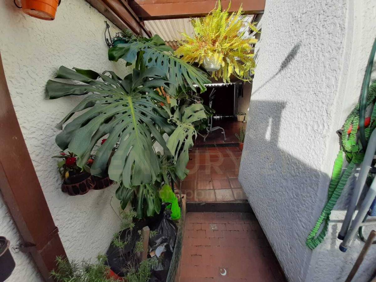 Casa en venta en Pontevedra, Bogotá · foto 5 de 22