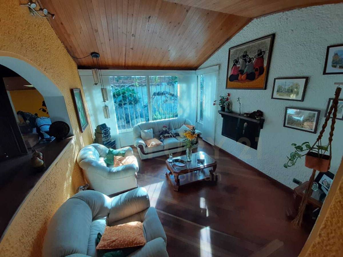 Casa en venta en Pontevedra, Bogotá · foto 8 de 22