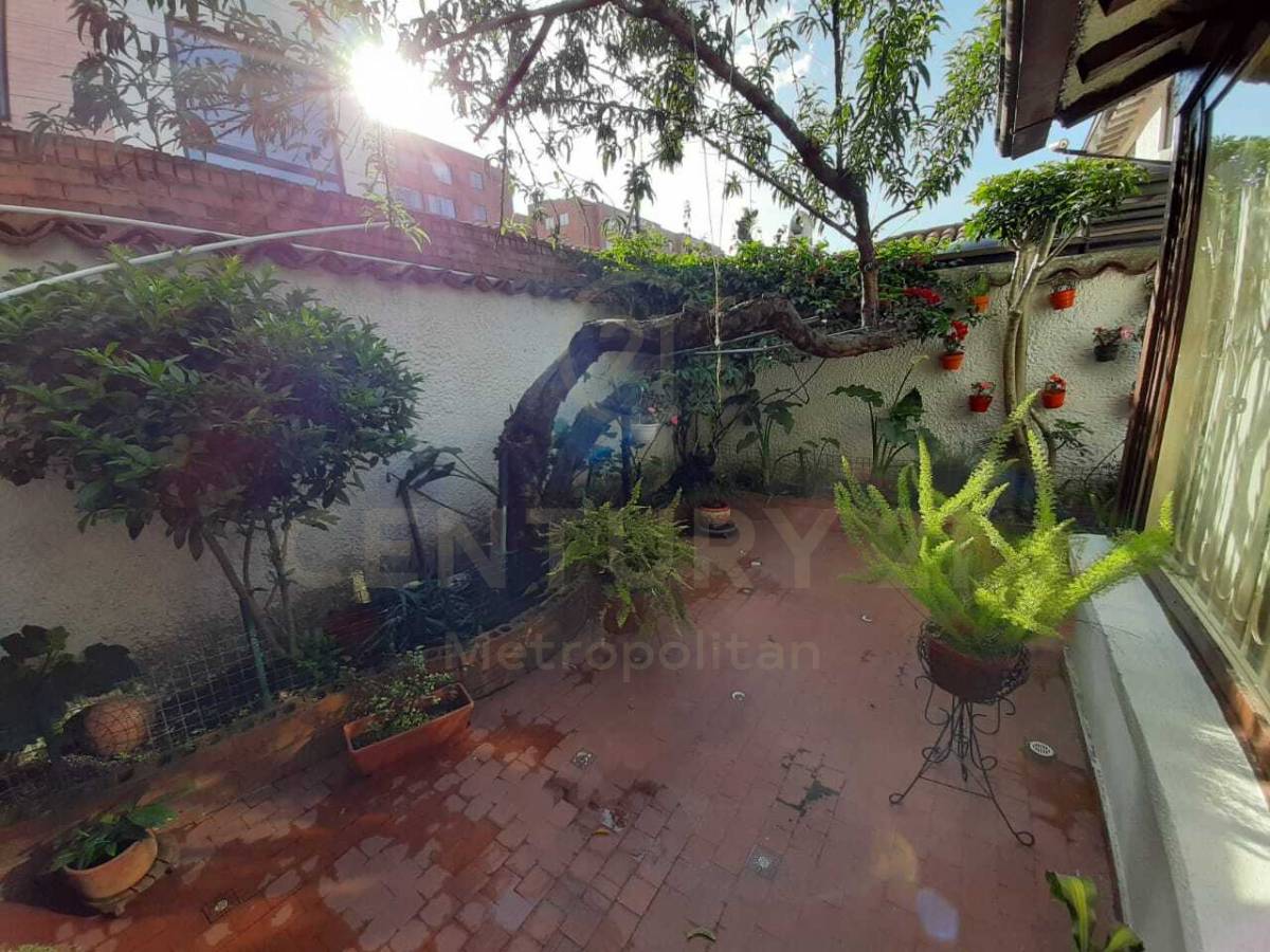 Casa en venta en Pontevedra, Bogotá · foto 11 de 22