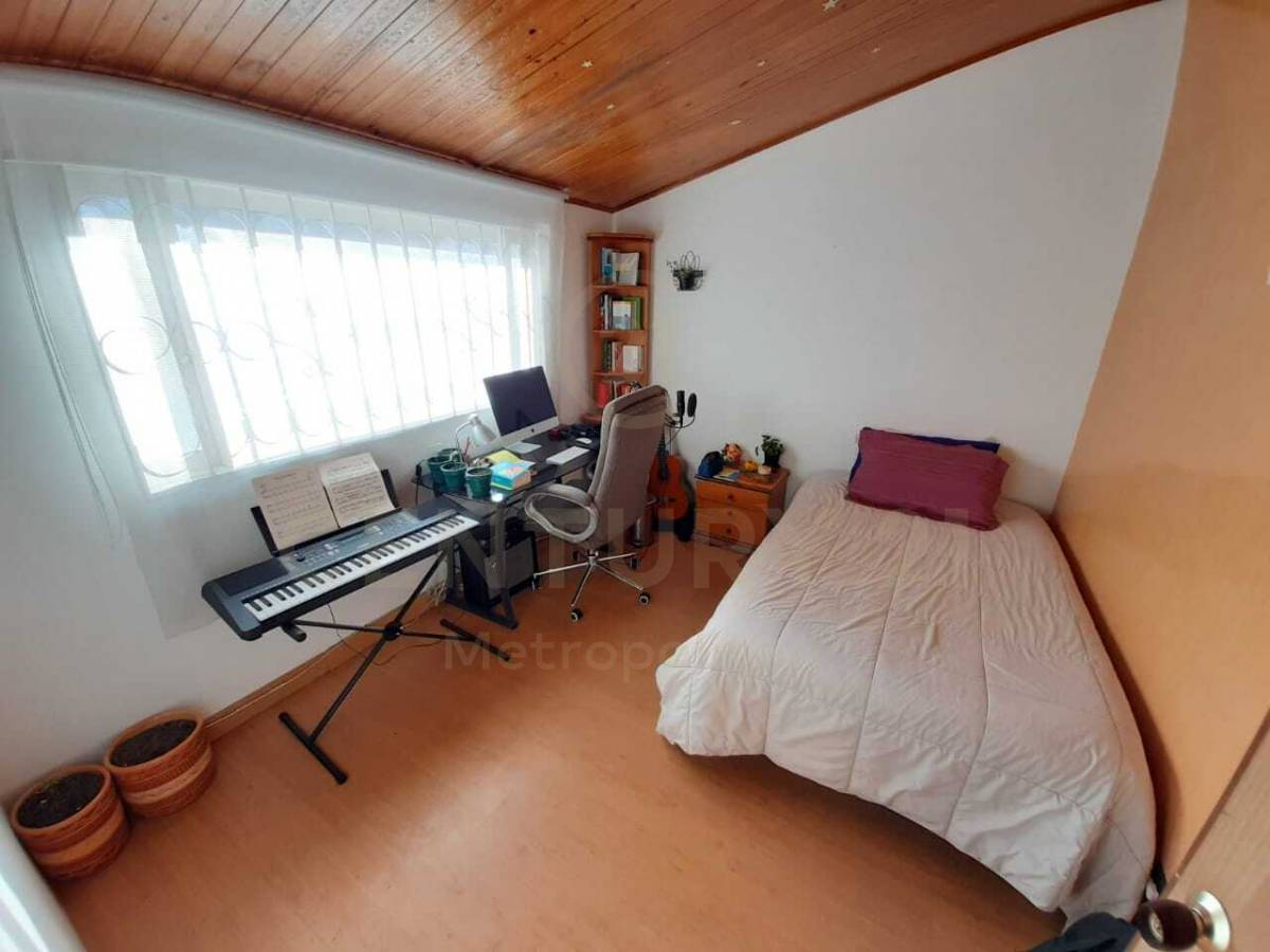 Casa en venta en Pontevedra, Bogotá · foto 17 de 22