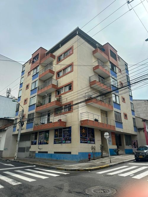 Apartamento de 3 alcobas en venta en Antonia Santos Centro, Bucaramanga, 78 m² · foto 5 de 13