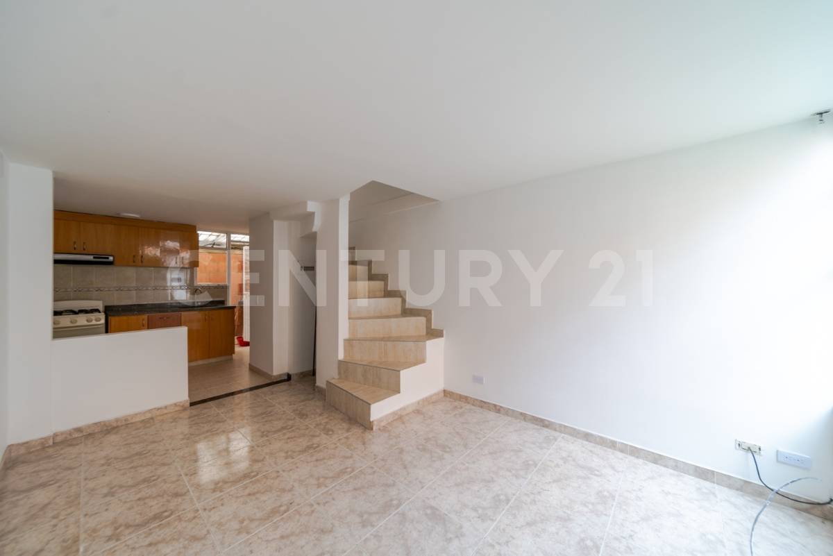 Casa en venta en Pinar De Suba, Bogotá · foto 2 de 21