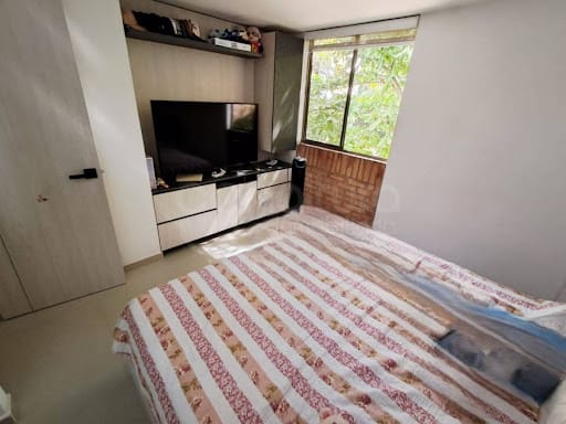 Apartamento de 3 alcobas en venta en Hato Viejo, Bello, 67 m² · foto 11 de 24