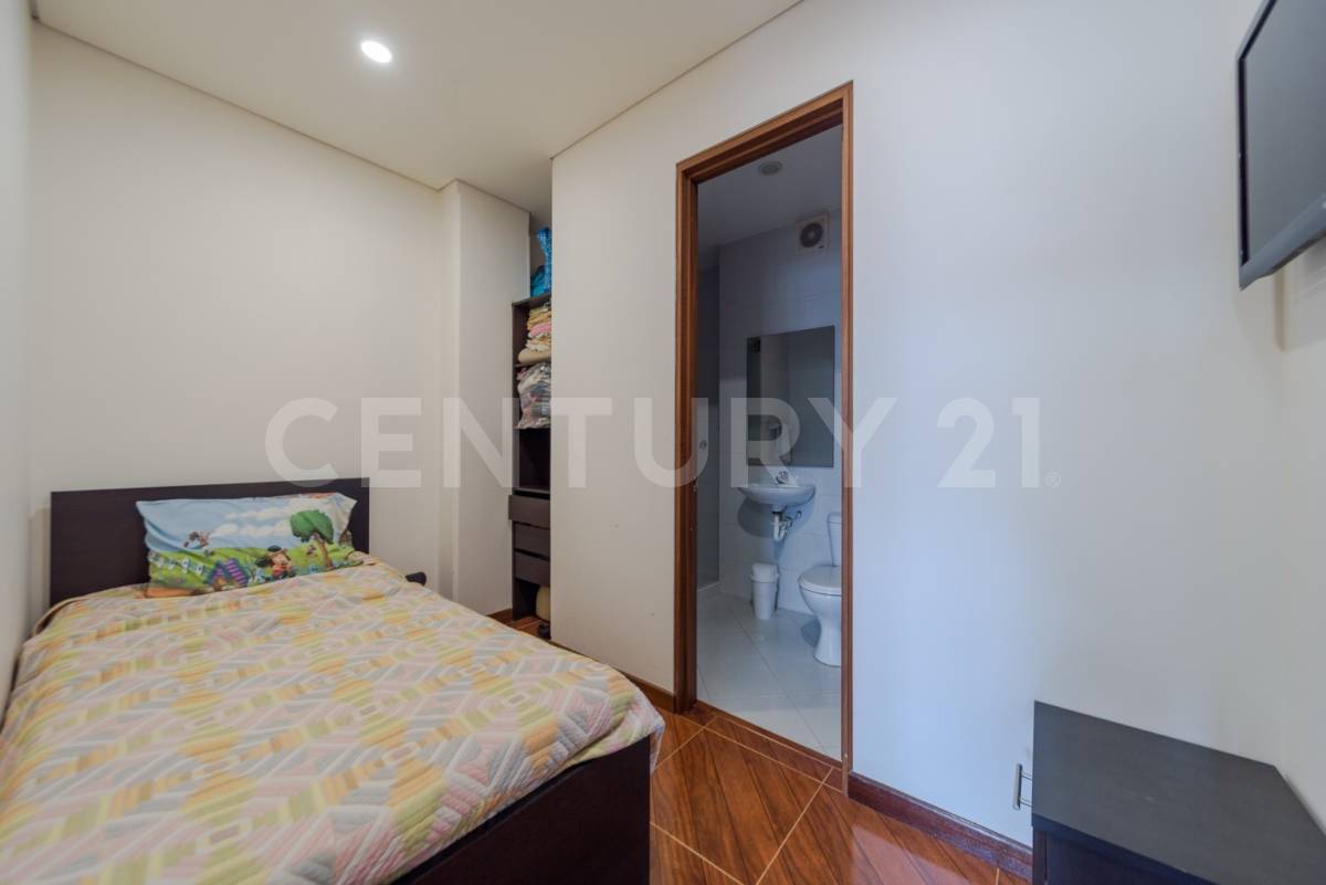 Casa en venta en Pasadena, Bogotá · foto 9 de 23