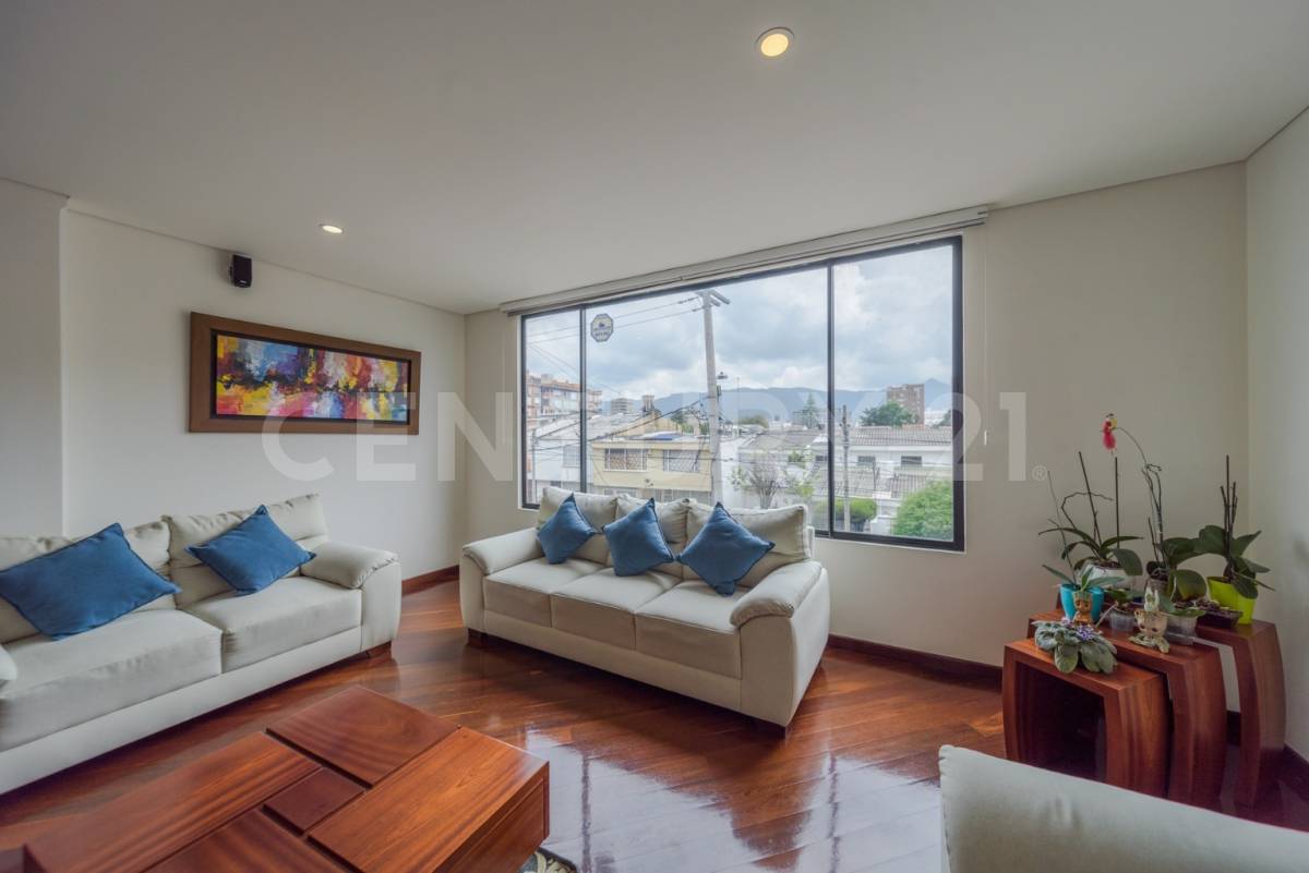 Casa en venta en Pasadena, Bogotá · foto 19 de 23