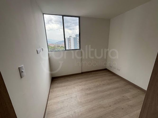 Apartamento de 3 alcobas en venta en Robledo, Medellín, 77 m² · foto 8 de 16