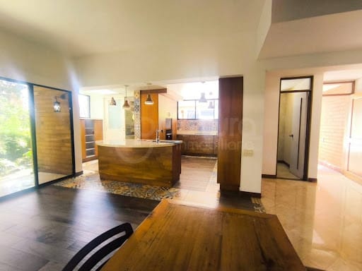Apartamento de 3 alcobas en arriendo en Claraval, Envigado, 200 m² · foto 4 de 24