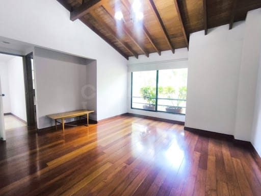 Apartamento de 3 alcobas en arriendo en Claraval, Envigado, 200 m² · foto 7 de 24