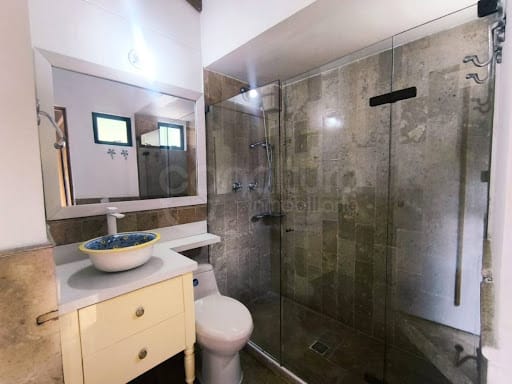 Apartamento de 3 alcobas en arriendo en Claraval, Envigado, 200 m² · foto 21 de 24
