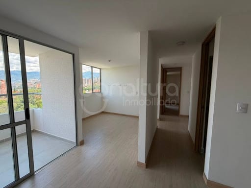 Apartamento de 2 alcobas en venta en Robledo, Medellín, 71 m² · foto 4 de 21